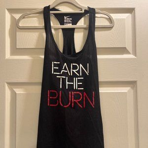 Nike EARN THE BURN Racerback Running Tank Womens Size Medium in Black